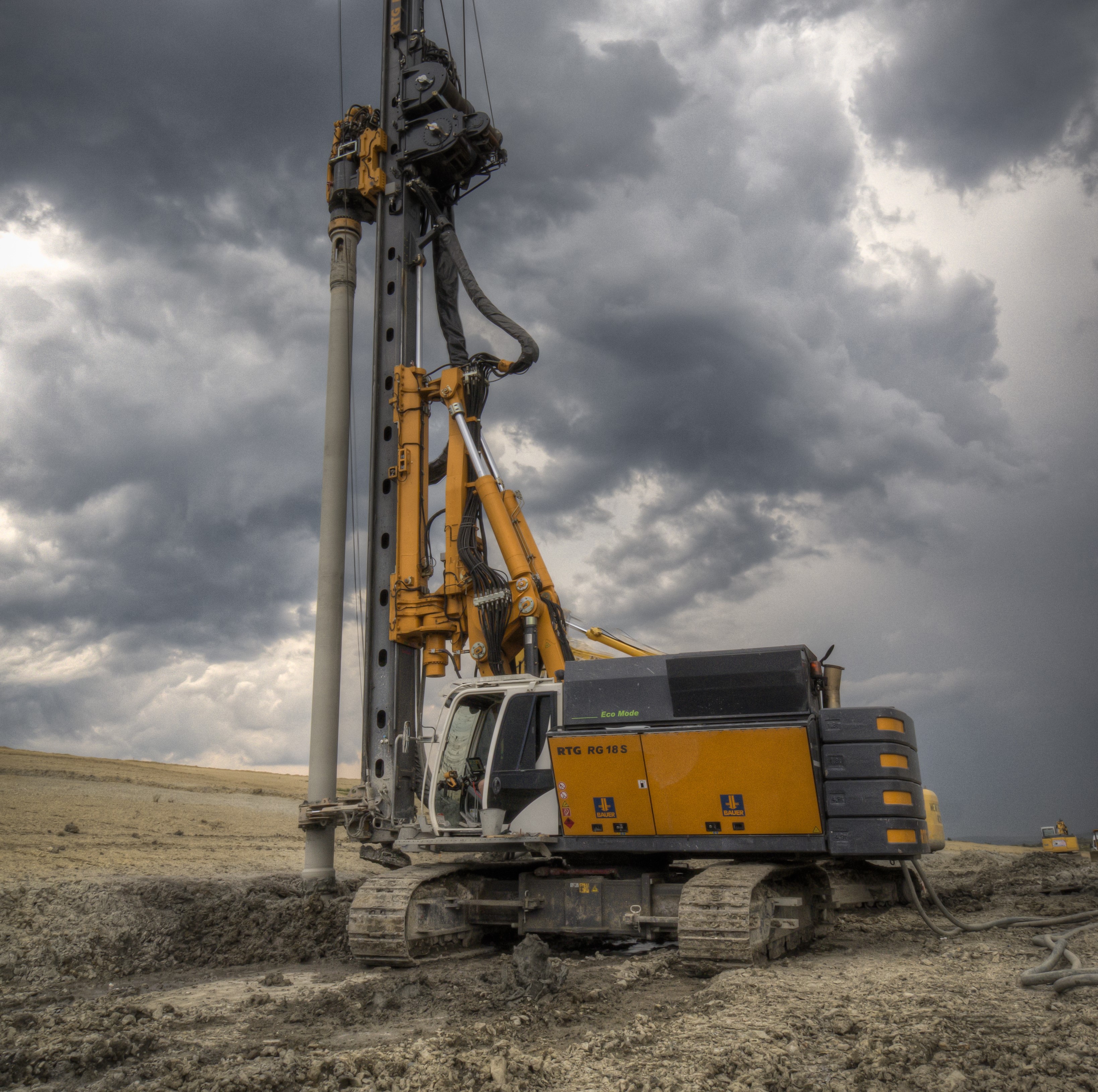 RTG Rammtechnik GmbH: Starrmäkler RG 18 S