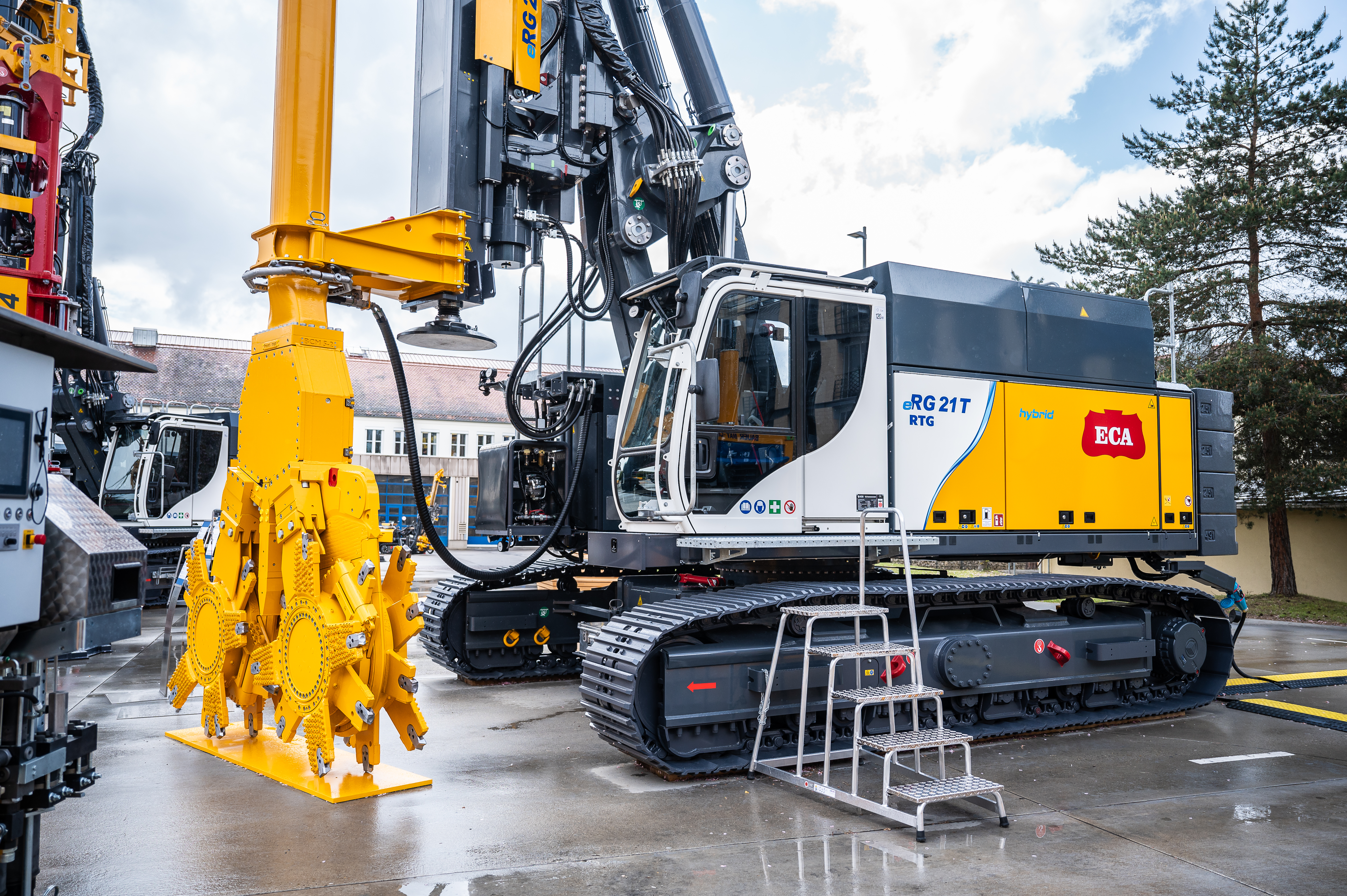 RTG Rammtechnik GmbH: Teleskopmäkler RG 21 T hybrid